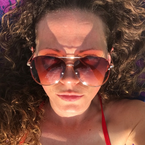 Meet your Posher, Jessi - Picture 5 of 6